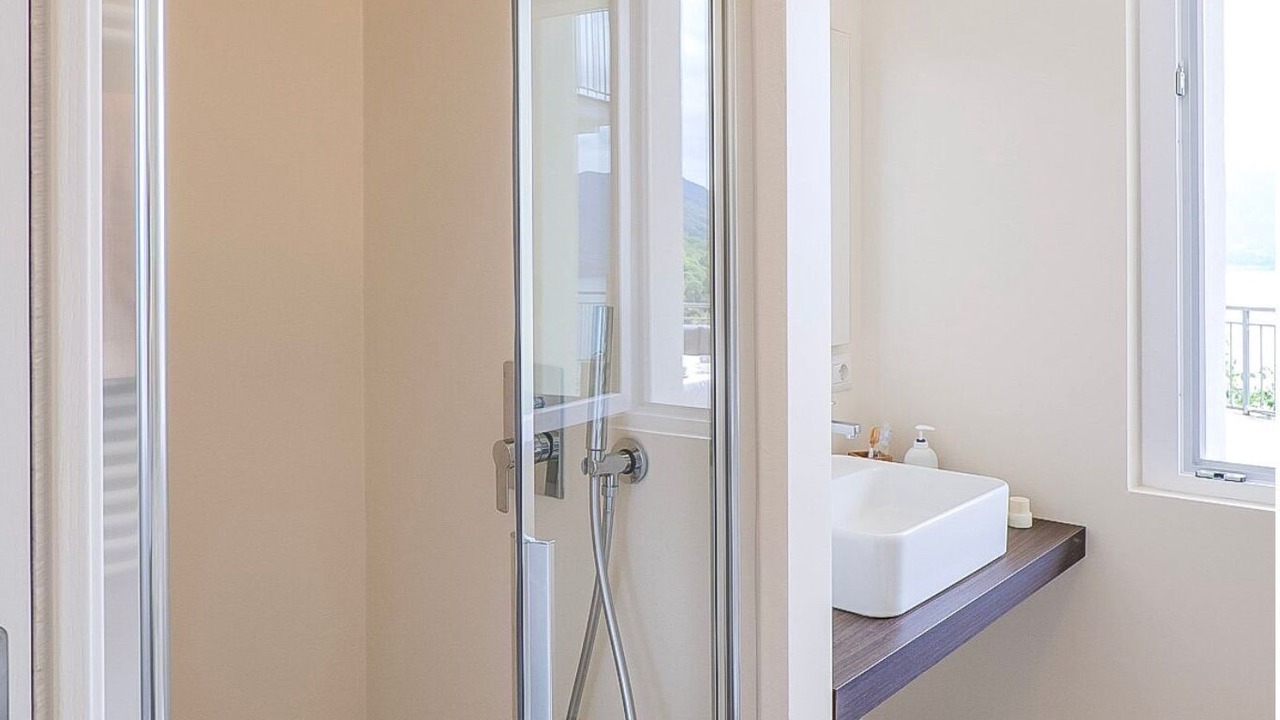 Photo of Bathroom in Cannero Riviera