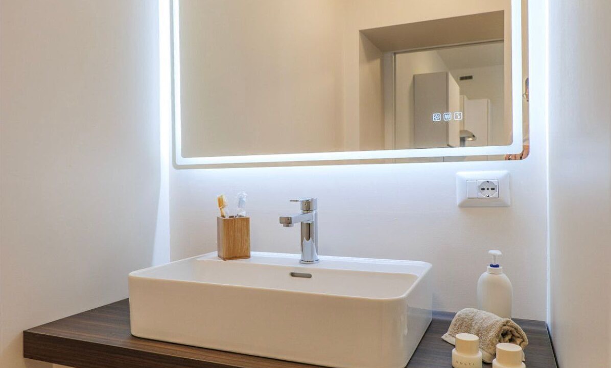 Photo of Bathroom in Cannero Riviera