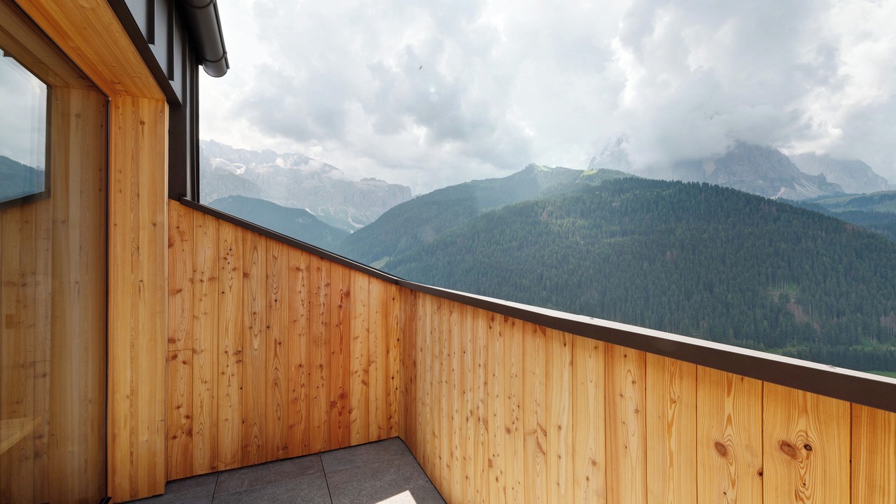 Photo of Outdoor in Daunei