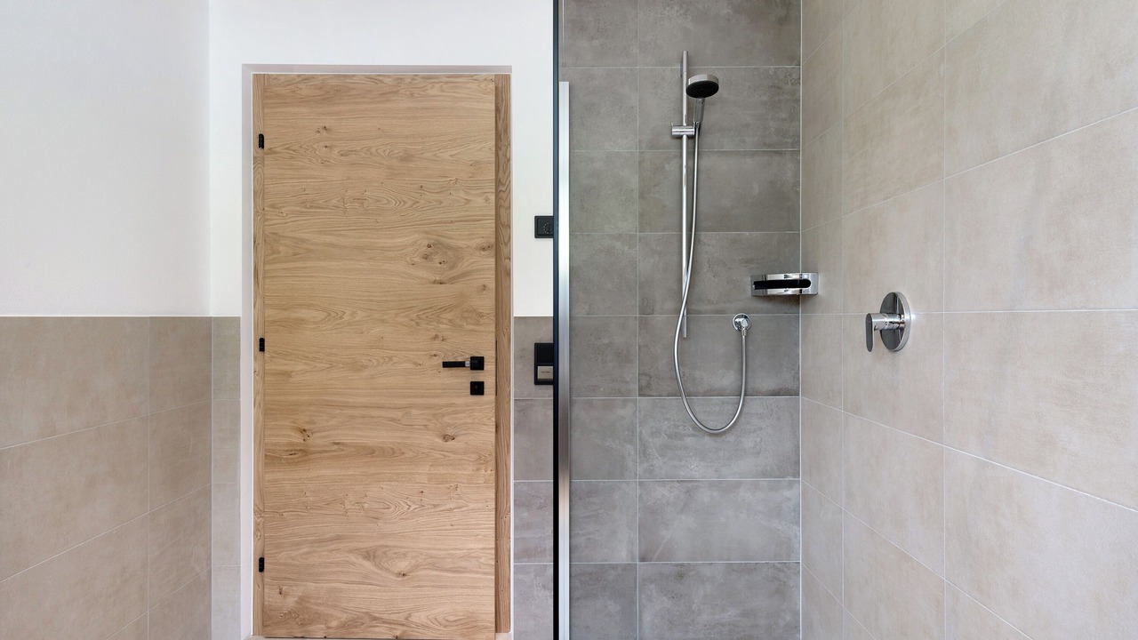 Photo of Bathroom in Daunei