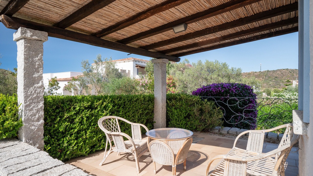 Photo of Patio Balcony in Case Peschiera-Lu Fraili