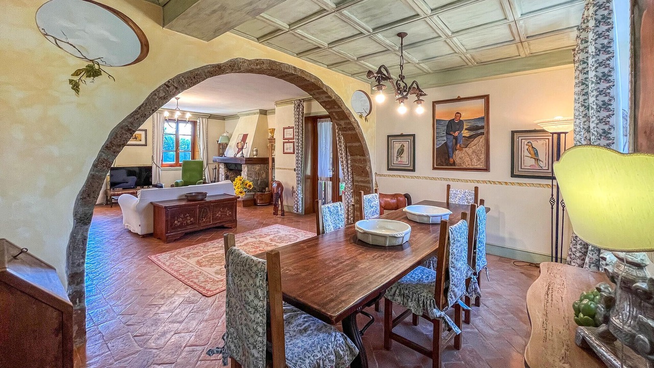 Photo of Bedroom in Melezzole