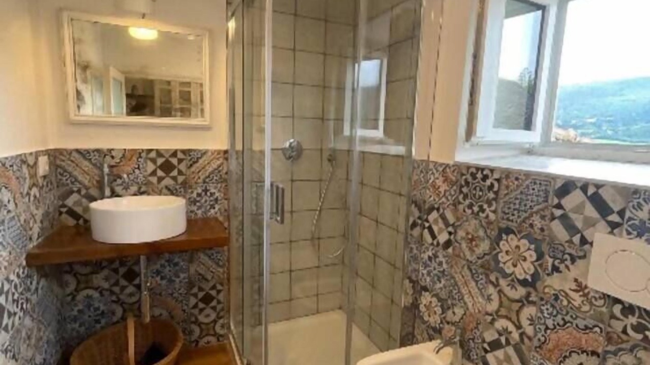 Photo of Bathroom in Corniglio