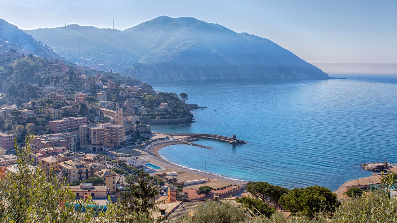 Photo of Others in Recco