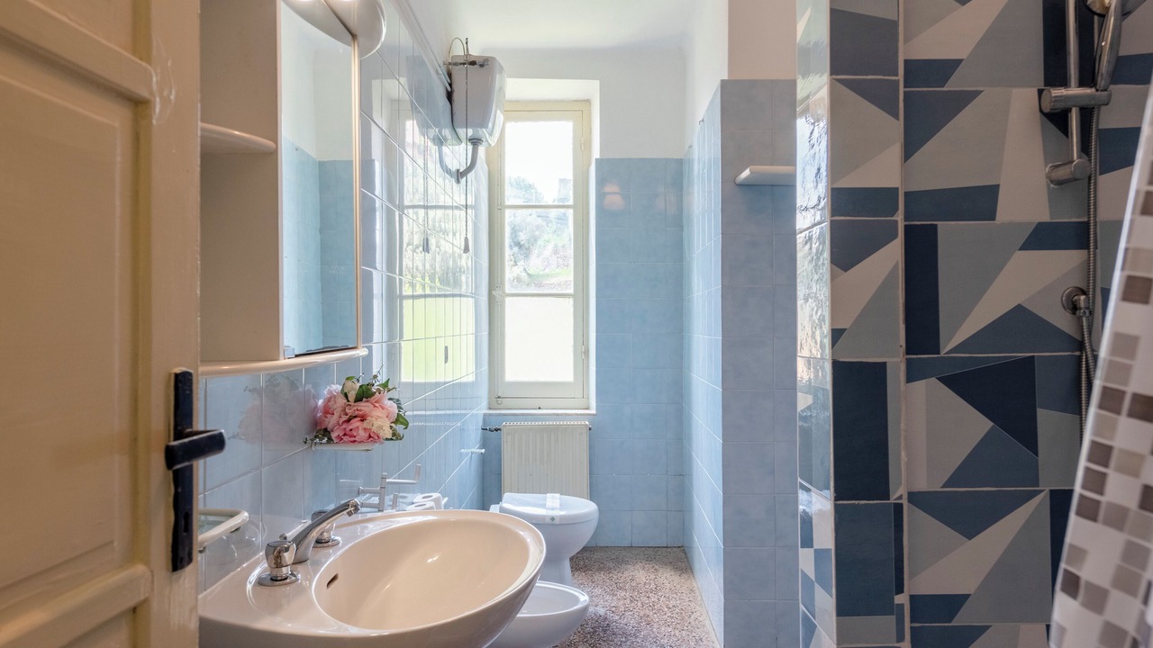 Photo of Bathroom in Recco