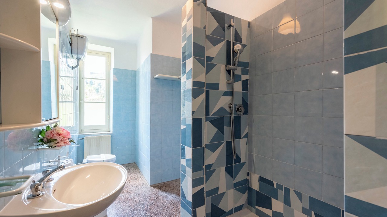 Photo of Bathroom in Recco