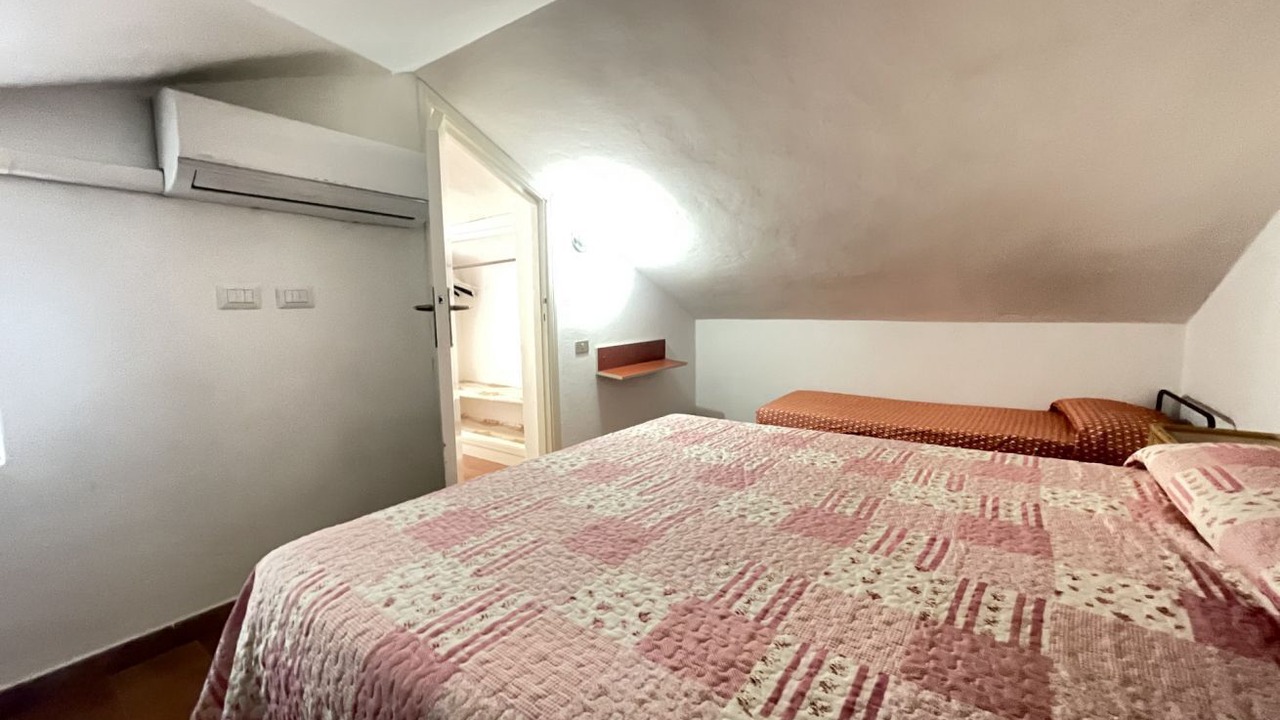 Photo of Bedroom in Mola
