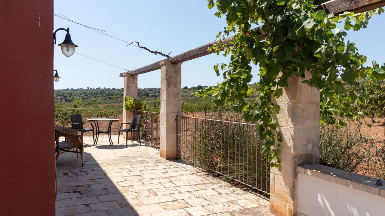 Photo of Outdoor in Alcanterini
