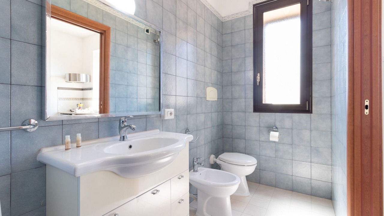 Photo of Bathroom in Alcanterini