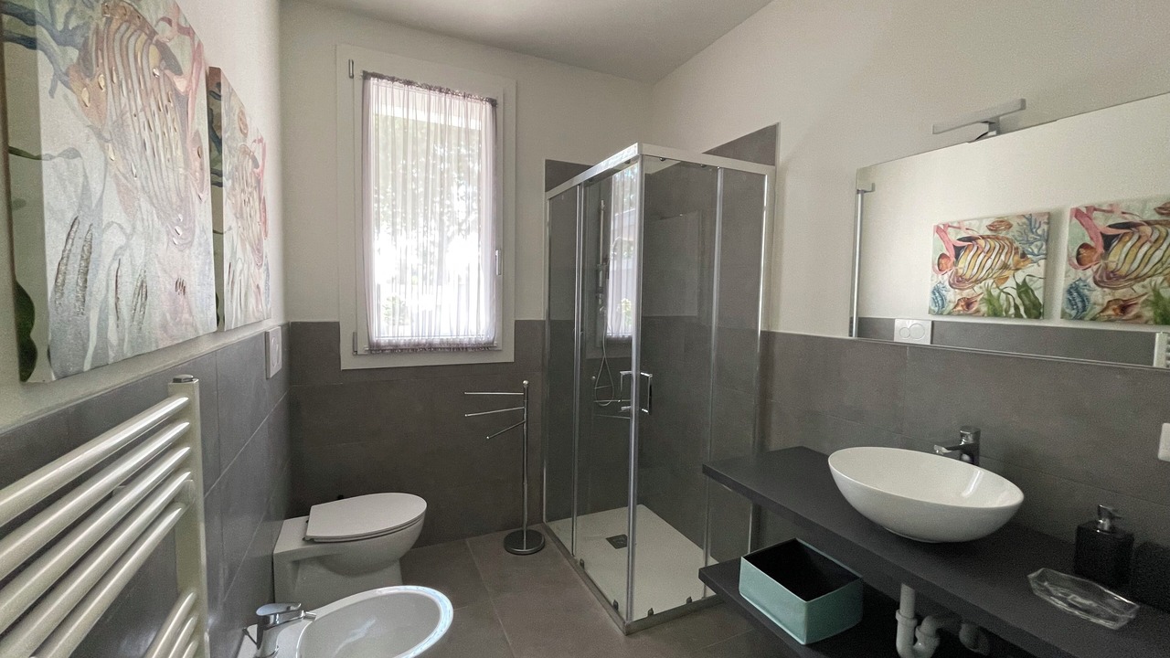 Photo of Bathroom in Lido delle Nazioni