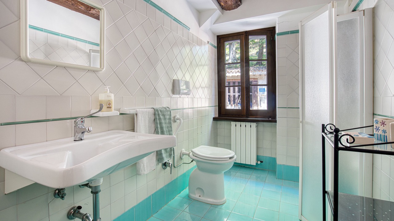 Photo of Bathroom in Sant'Anatolia di Narco
