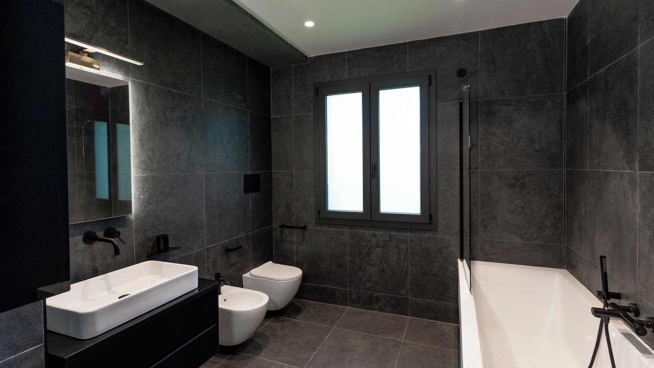Photo of Bathroom in Mondello