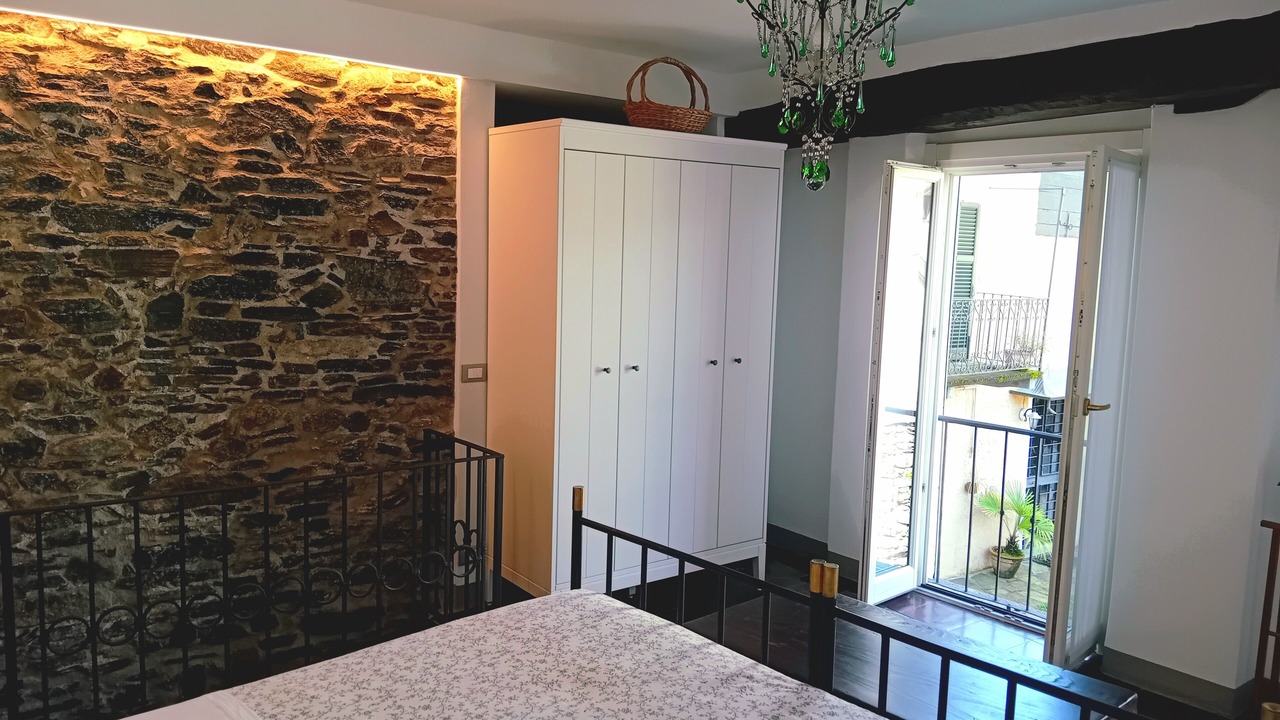 Photo of Bedroom in Orta San Giulio