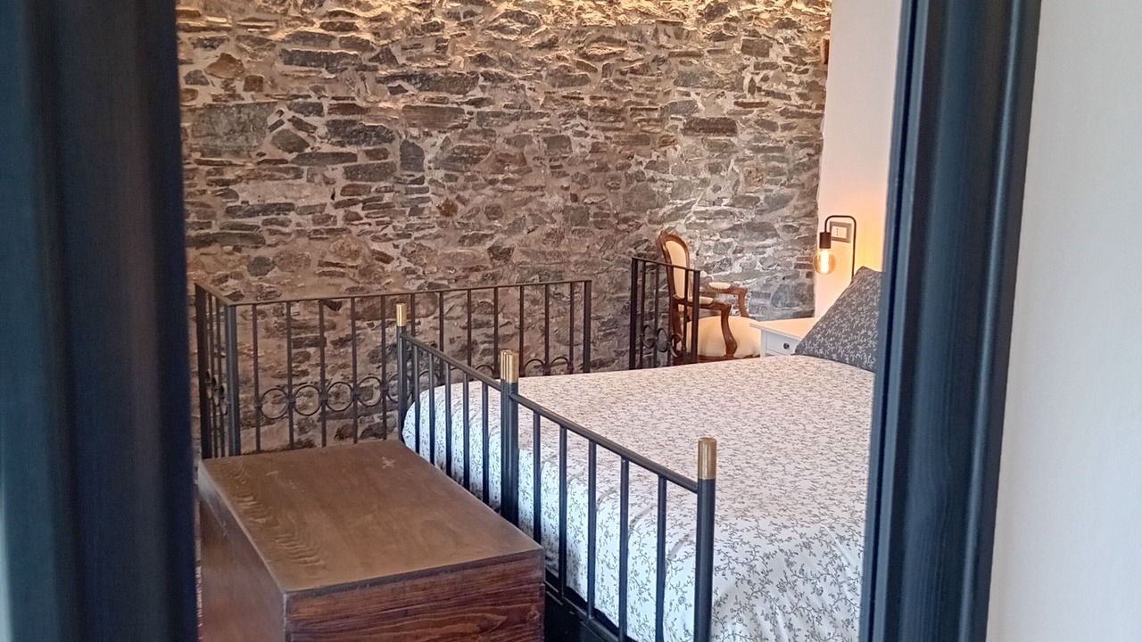 Photo of Bedroom in Orta San Giulio