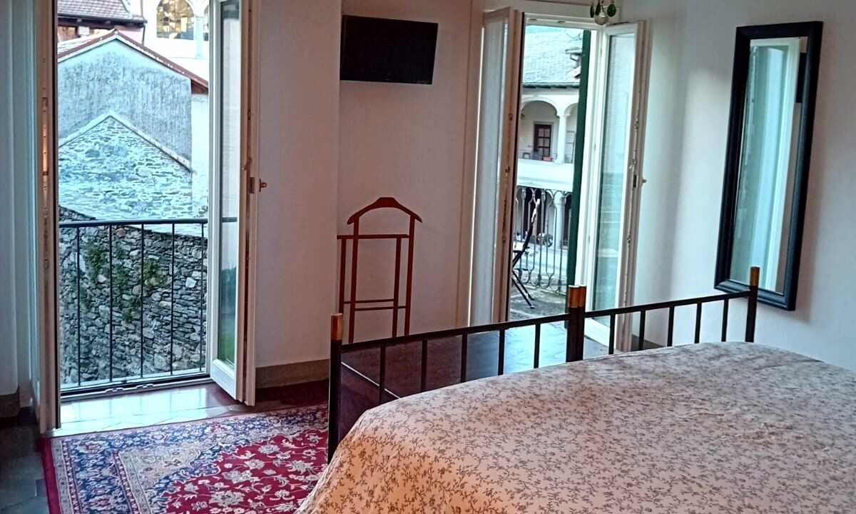 Photo of Bedroom in Orta San Giulio