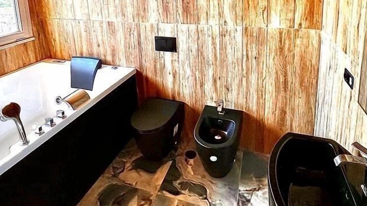 Photo of Bathroom in Dugenta