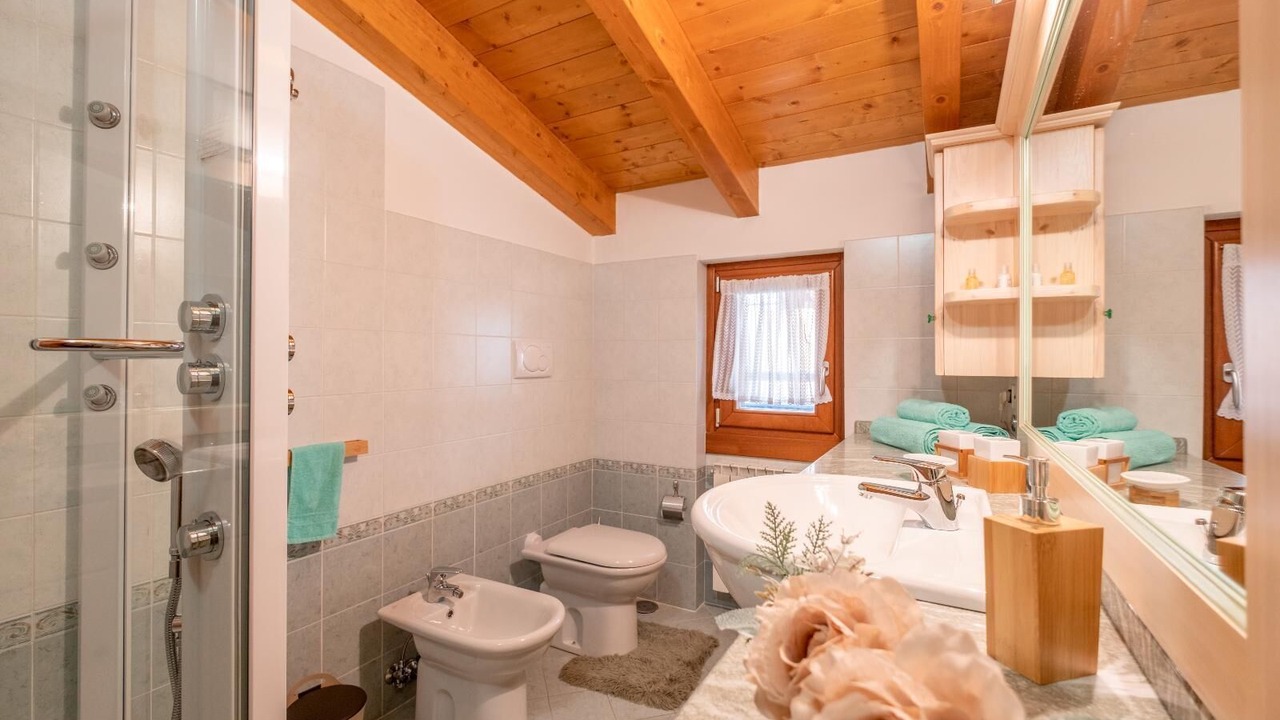 Photo of Bathroom in Colere