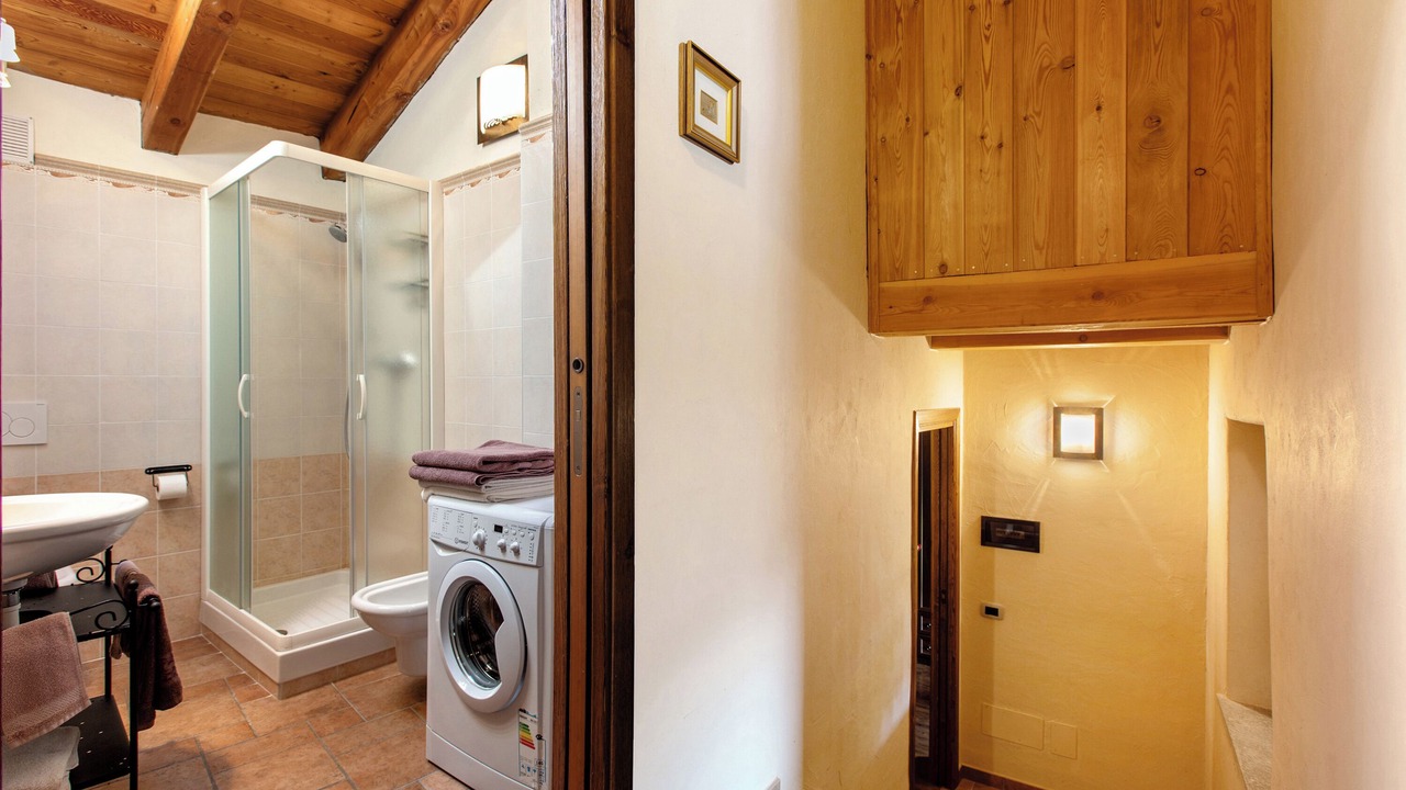 Photo of Bathroom in Aymavilles
