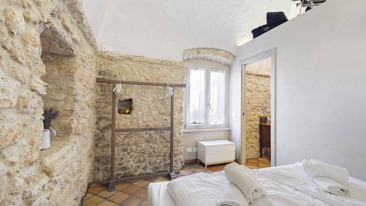 Photo of Bedroom in Boragni