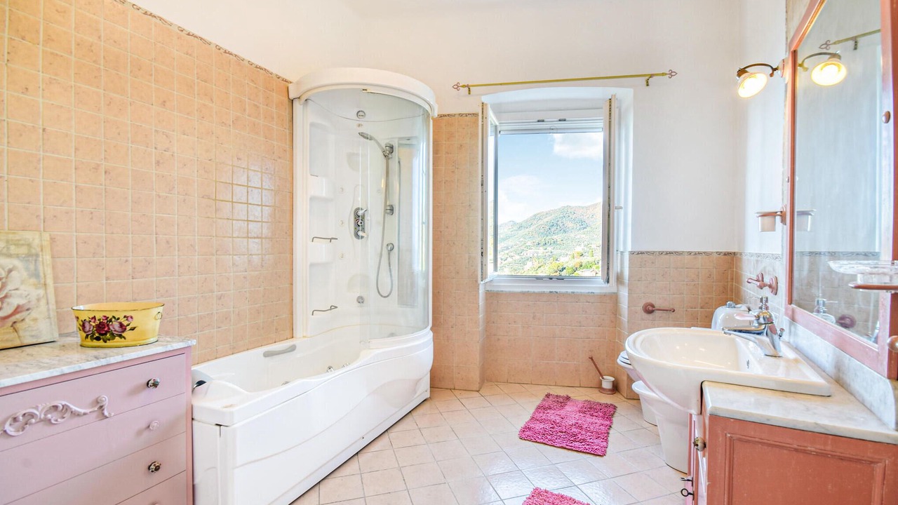 Photo of Bathroom in Camogli