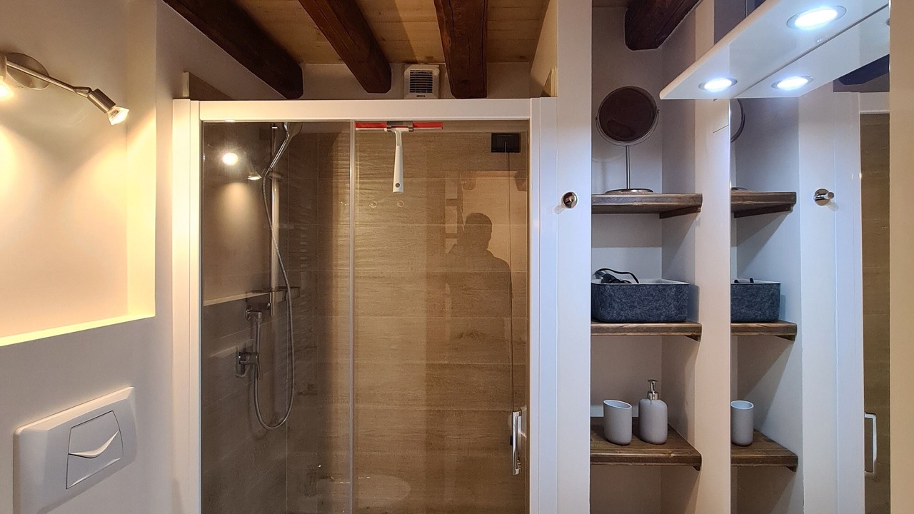 Photo of Bathroom in Lorenzaga