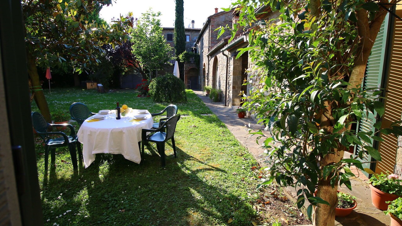 Photo of Patio Balcony in Camucia