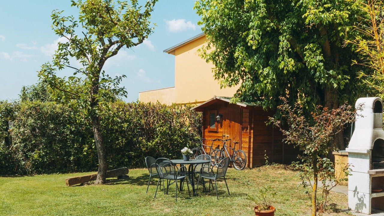 Photo of Outdoor in Camucia