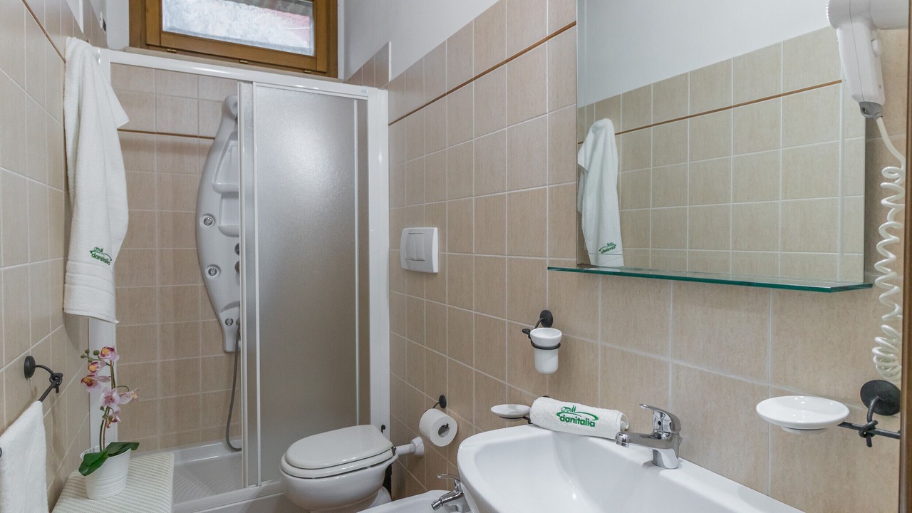 Photo of Bathroom in Casamaggiore