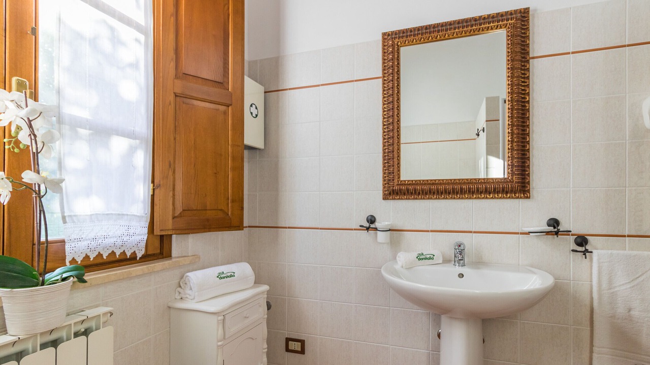 Photo of Bathroom in Casamaggiore