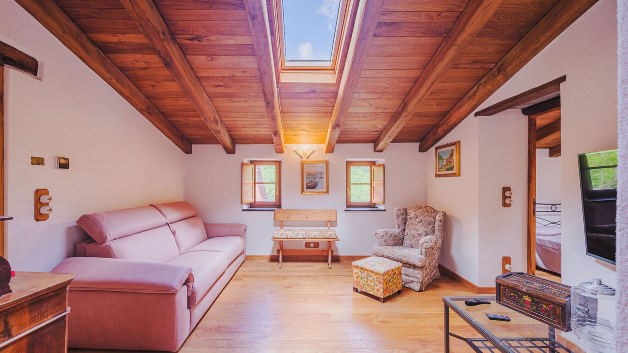 Photo of Livingroom in Velva