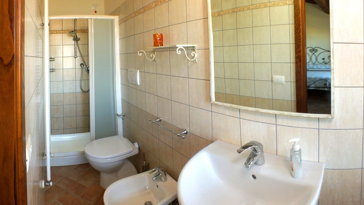 Photo of Bathroom in Orciatico