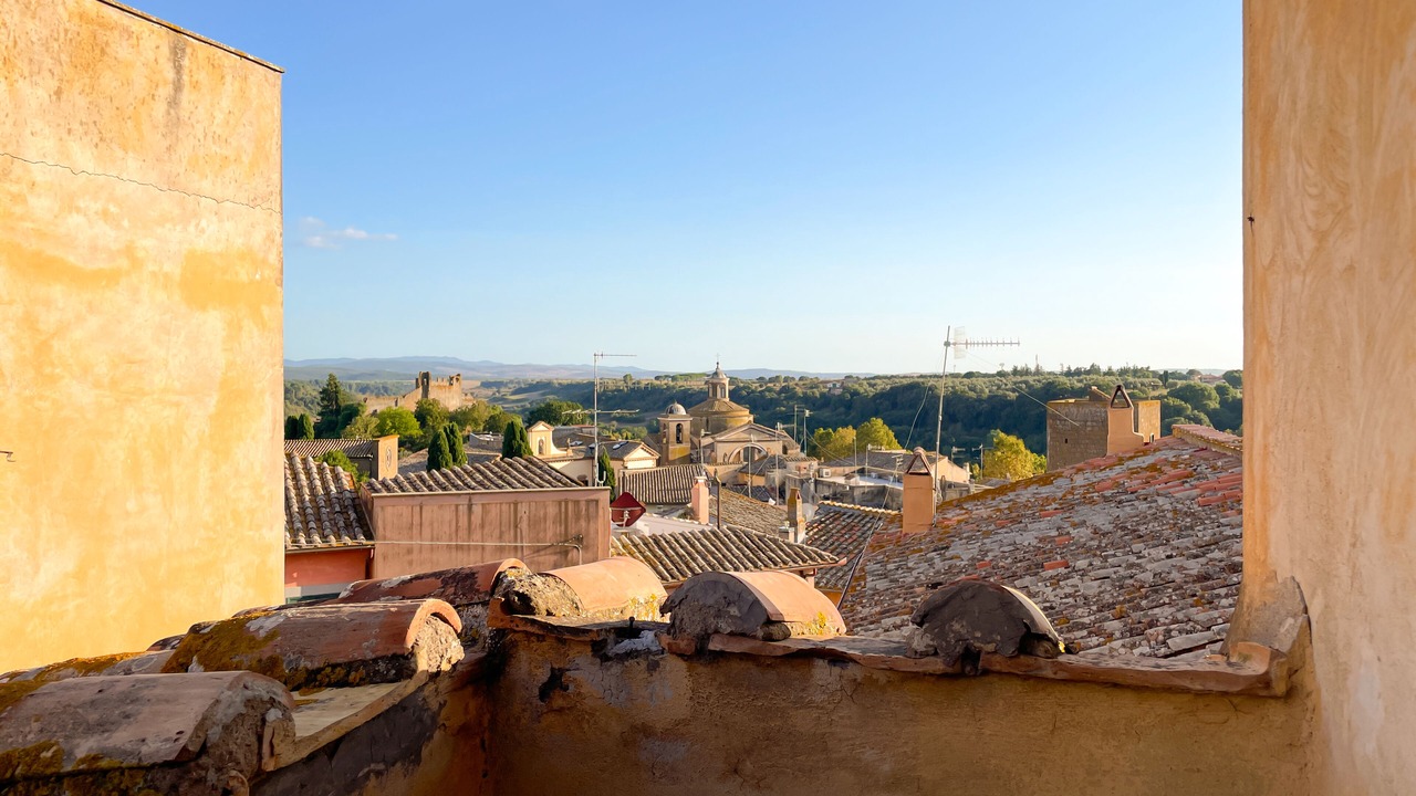 Photo of Others in Tuscania