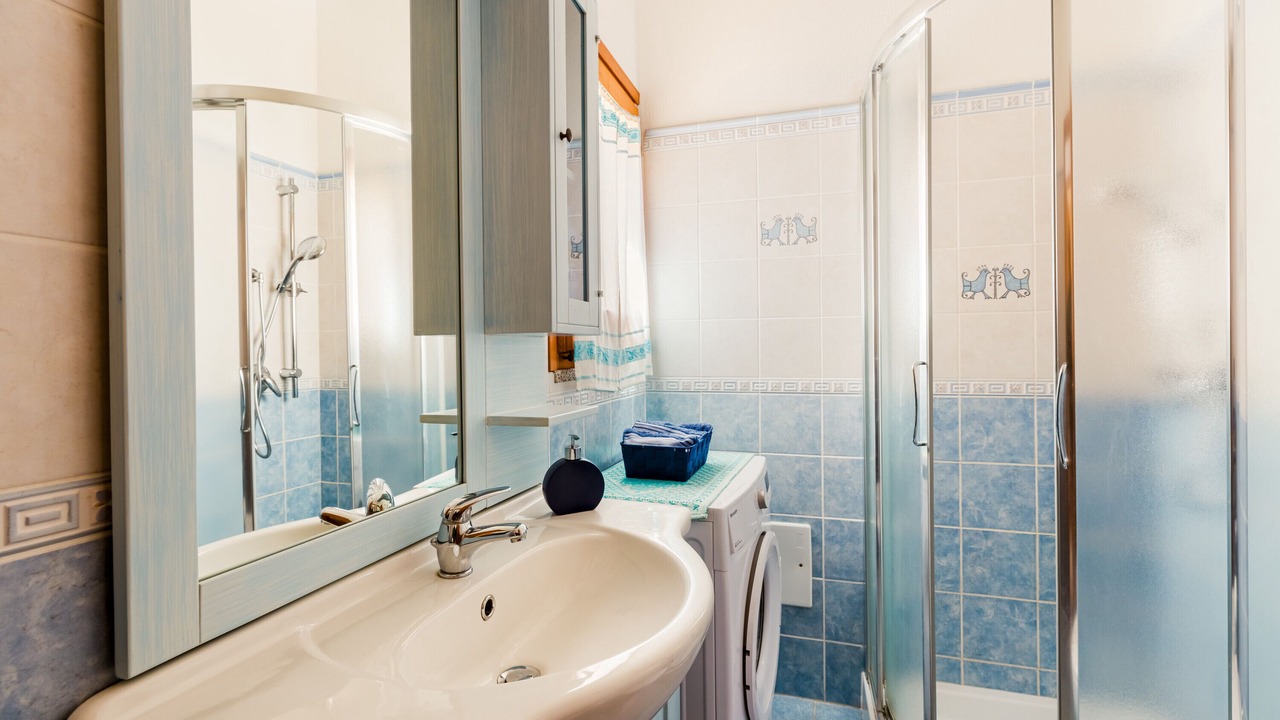 Photo of Bathroom in Torre dei Corsari