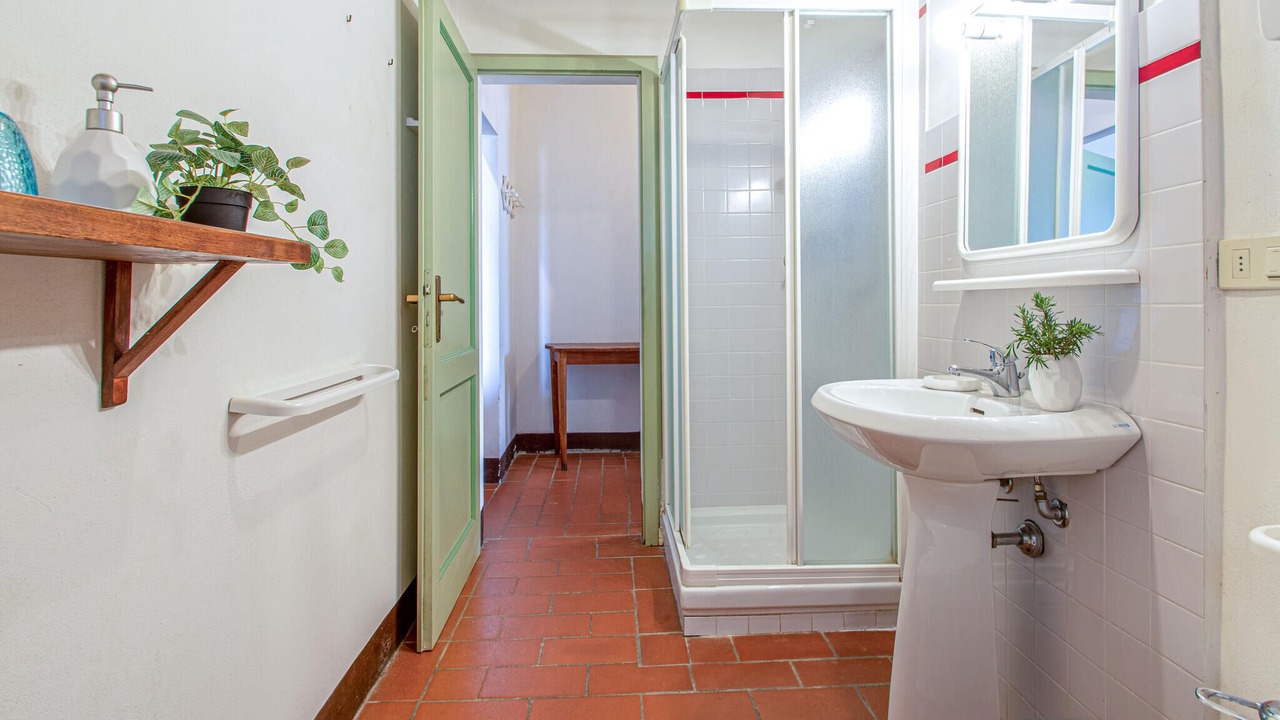 Photo of Bathroom in Paciano