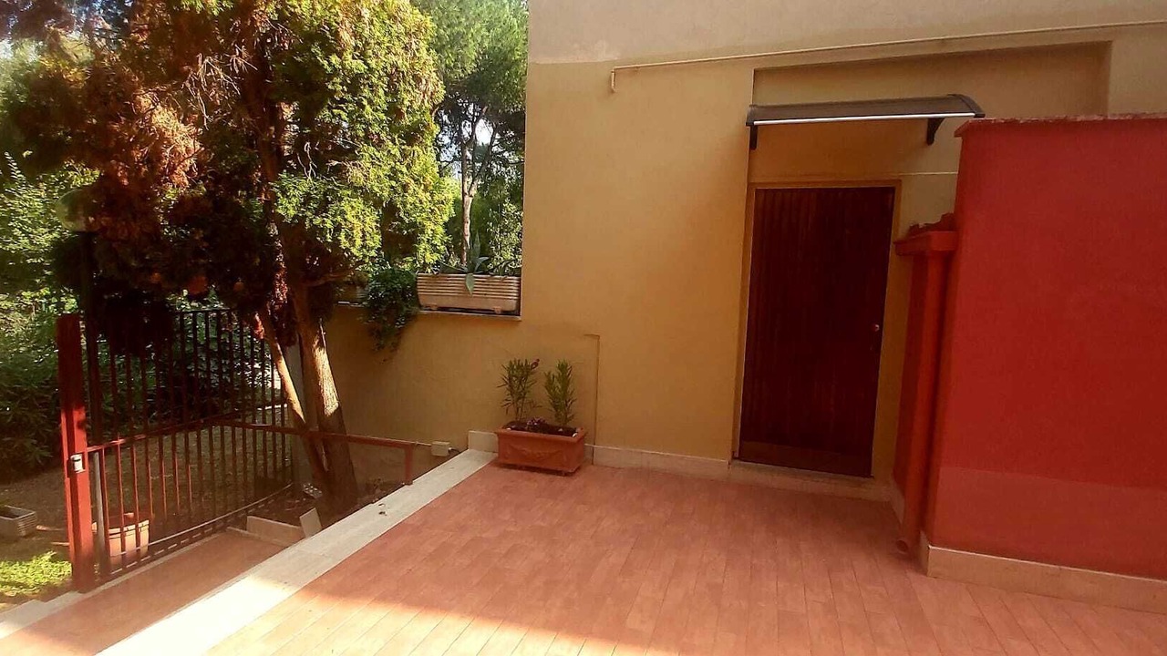 Photo of Outdoor in Quartiere XX Ardeatino