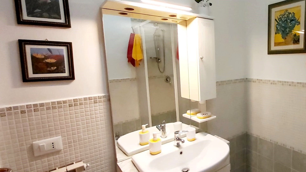 Photo of Bathroom in Quartiere XX Ardeatino