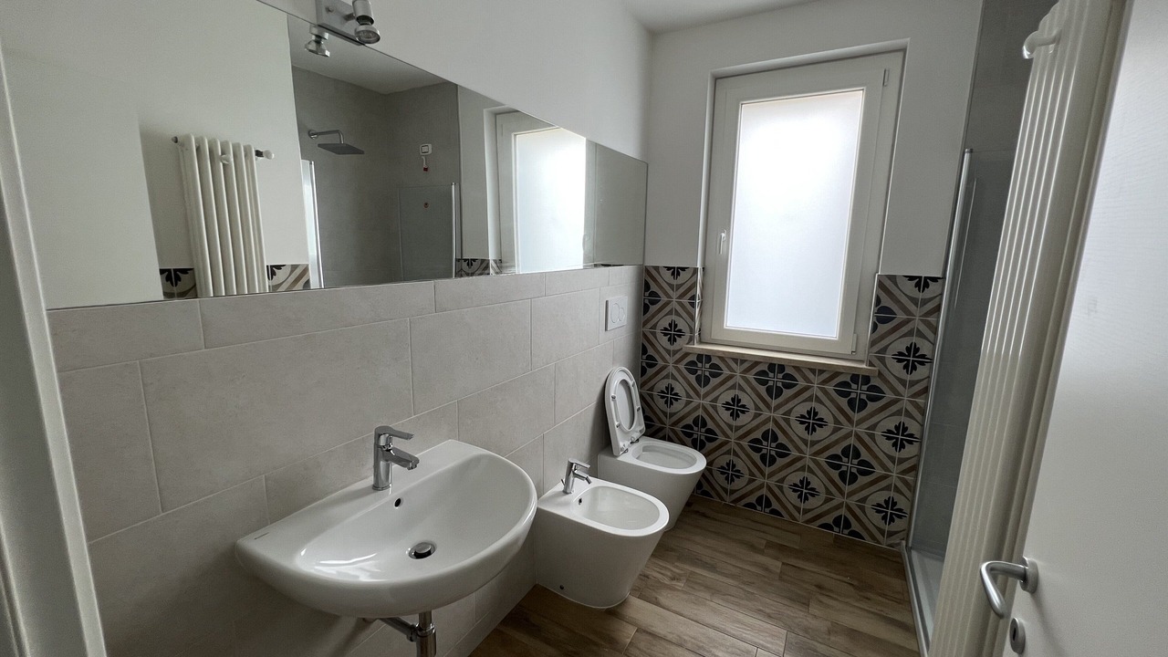 Photo of Bathroom in Quartiere XXVIII Monte Sacro Alto