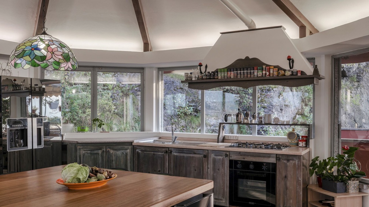 Photo of Kitchen in Ispra