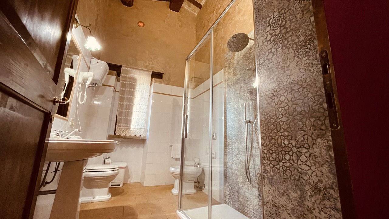 Photo of Bathroom in Bovara