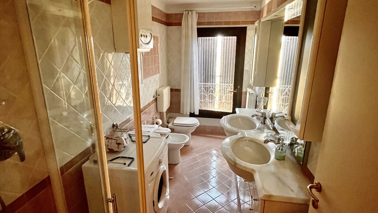 Photo of Bathroom in Comacchio