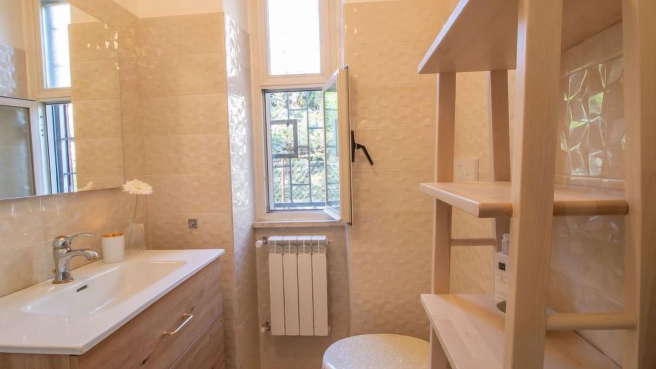 Photo of Bathroom in Anzio