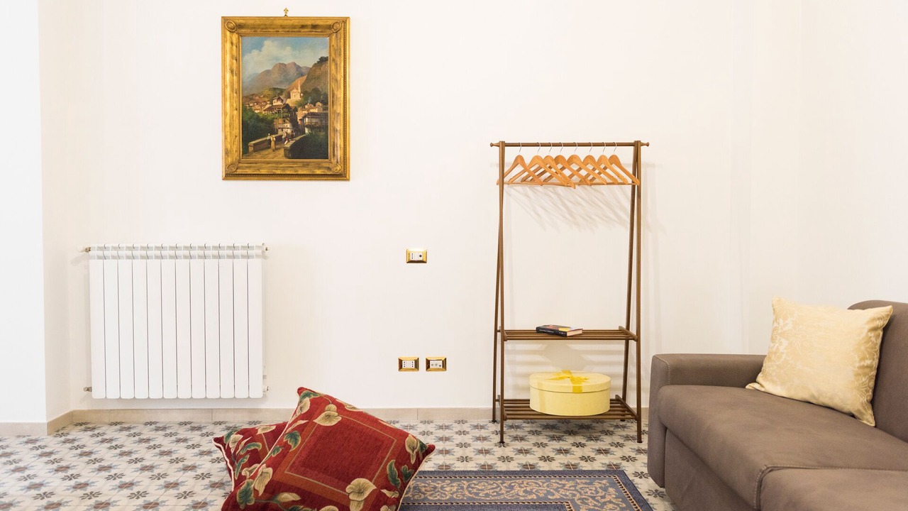 Photo of Livingroom in Historical Downtown Salerno