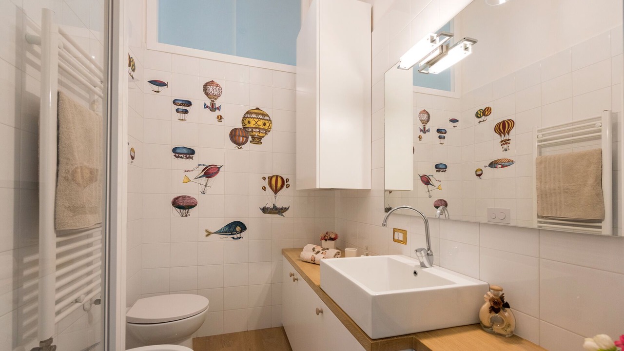 Photo of Bathroom in Historical Downtown Salerno