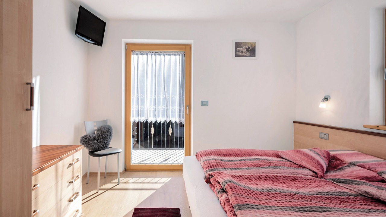 Photo of Bedroom in Lauregno