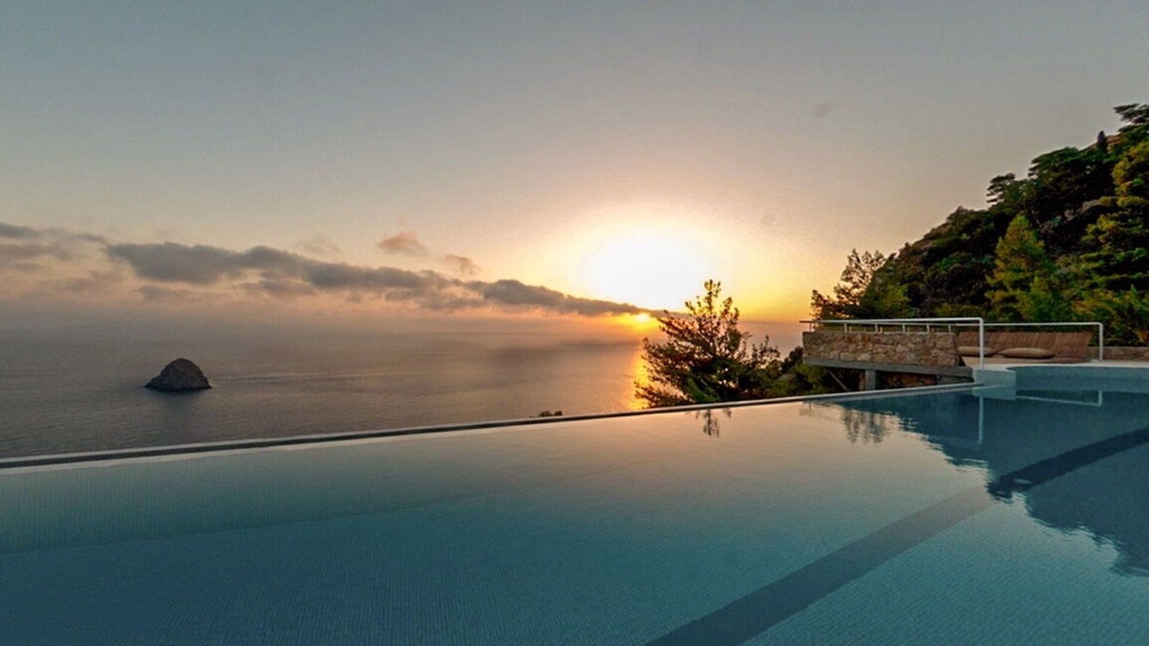 Photo of Patio Balcony in Cala Piccola