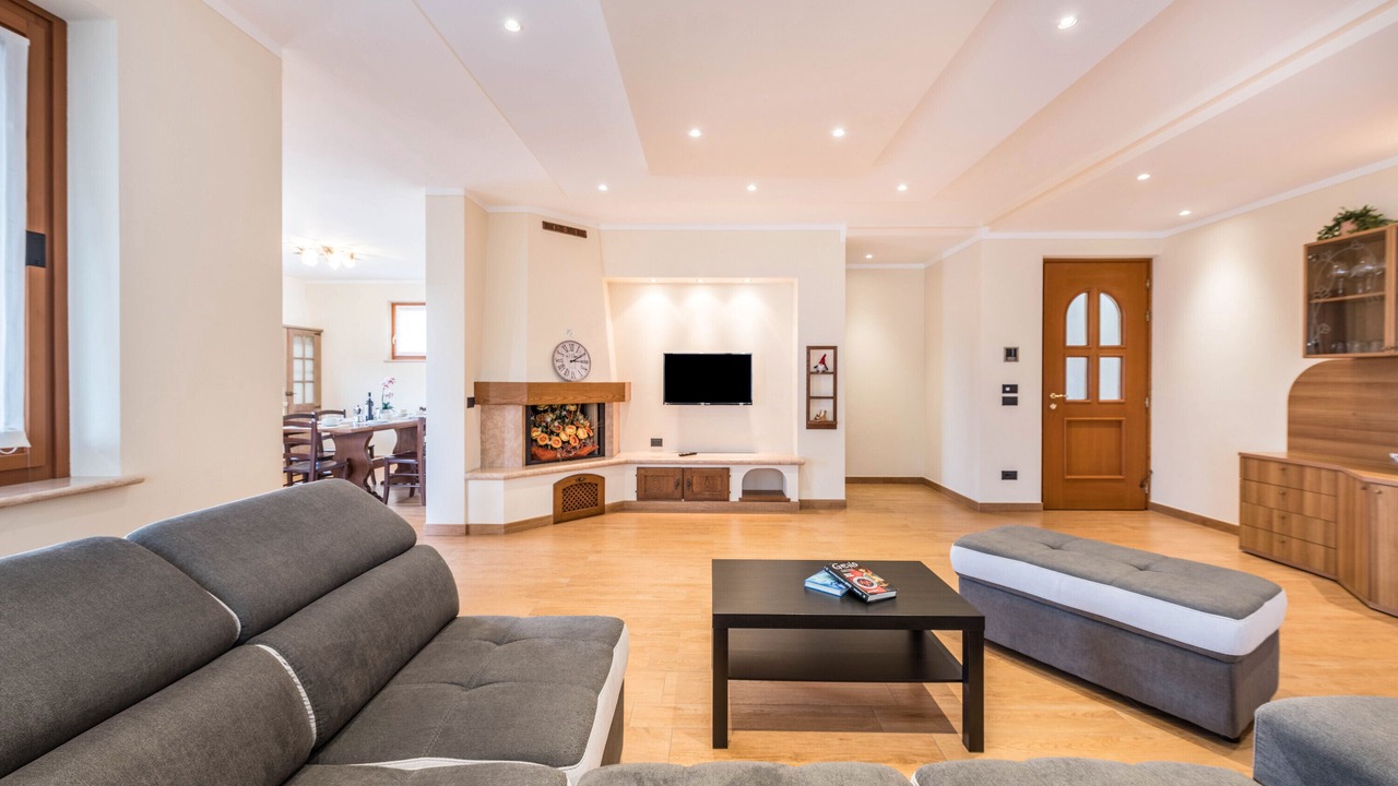 Photo of Livingroom in Albisano