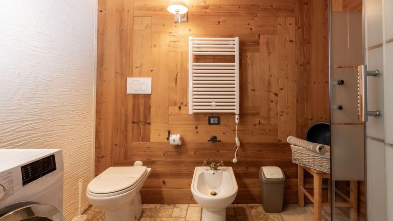 Photo of Bathroom in Ovaro