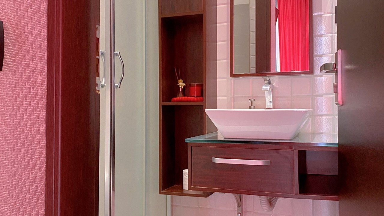 Photo of Bathroom in Naples City Centre