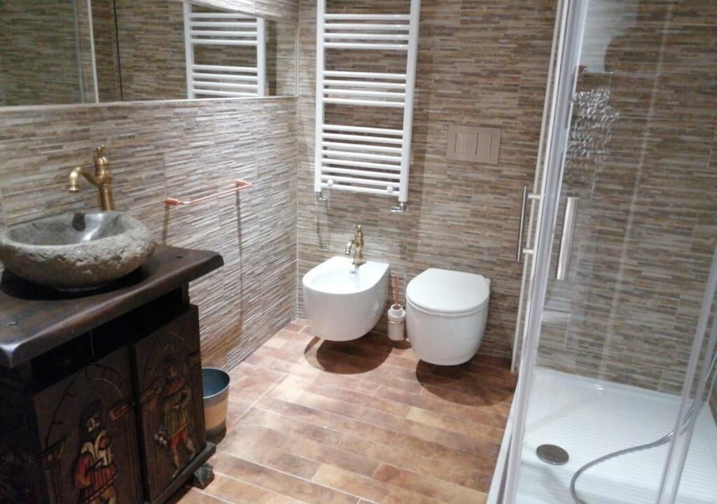 Photo of Bathroom in Este