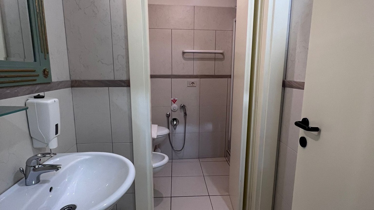 Photo of Bathroom in Ortona